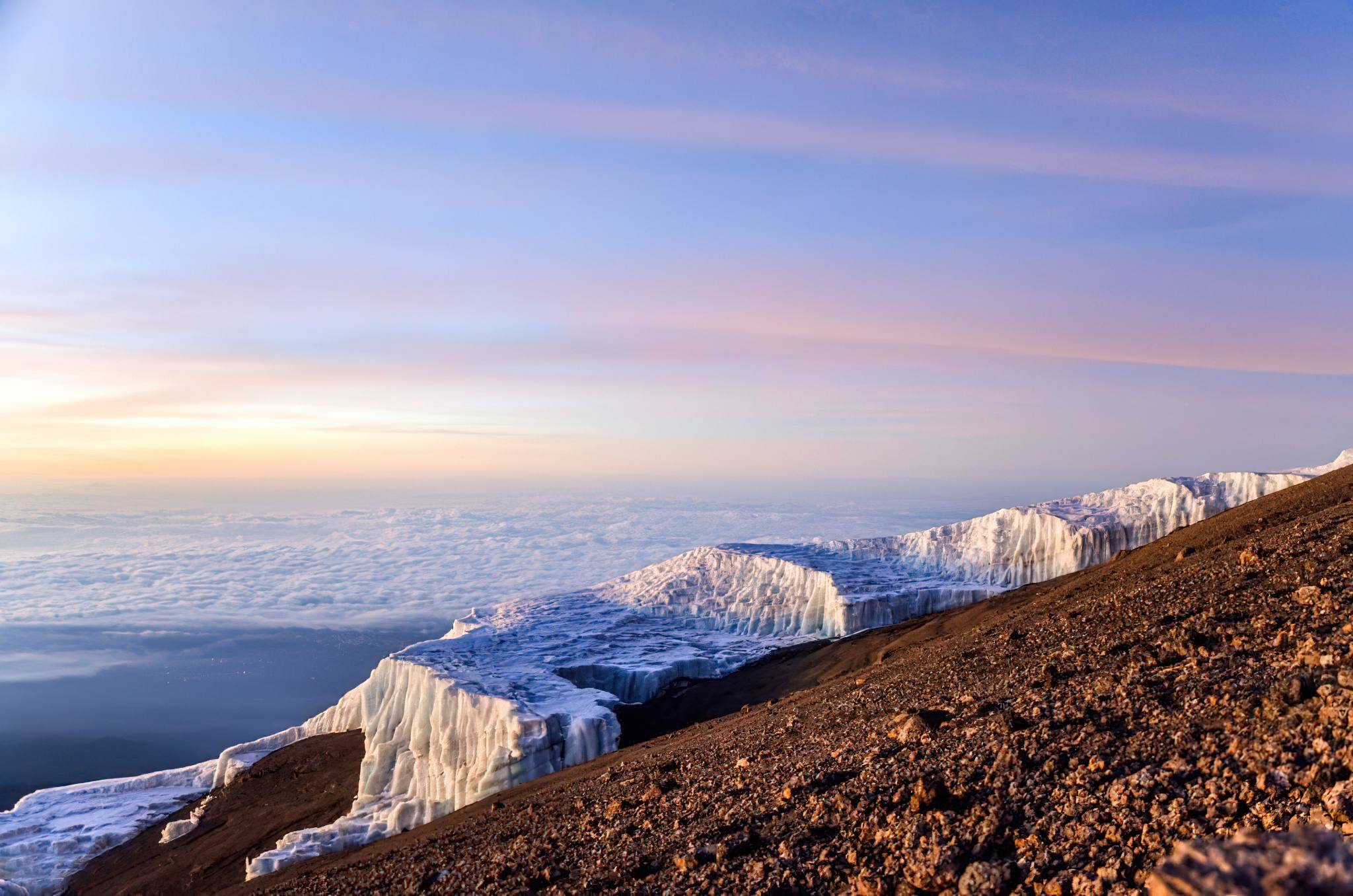 Mount_Kilimanjaro_Glacier_of_Southern_Ice_Field_03