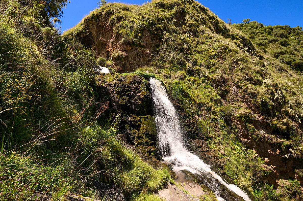 Olmoti_Crater_Waterfalls_NCA_2