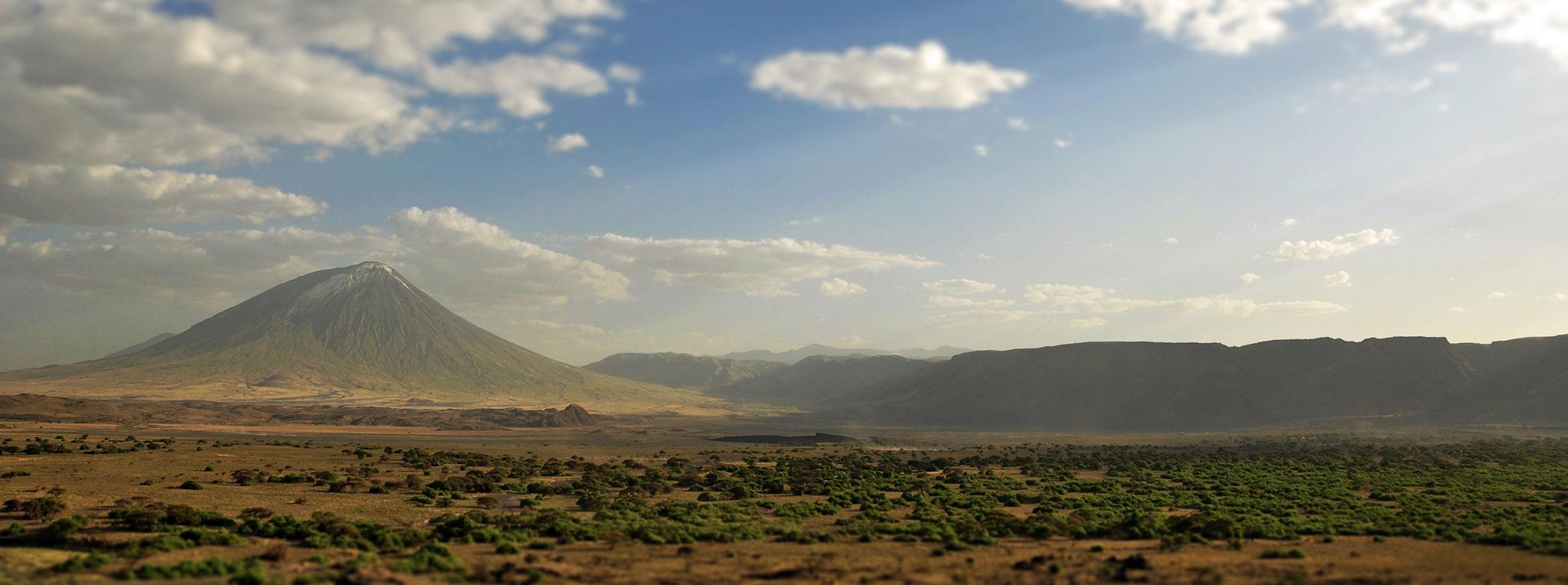lake-natron-ol-doinyo-lengai