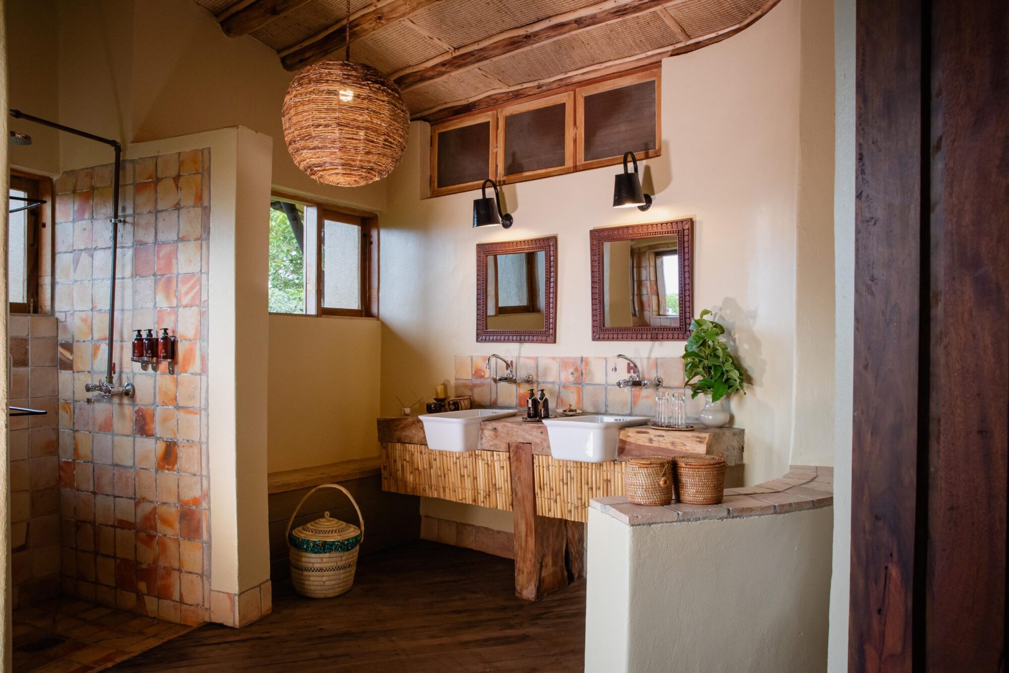 Kyambura Gorge Lodge_5